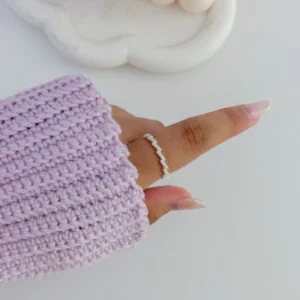 Anel zig zag cravejado