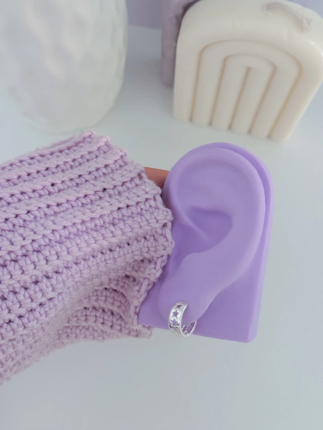 Argola detalhes estrela