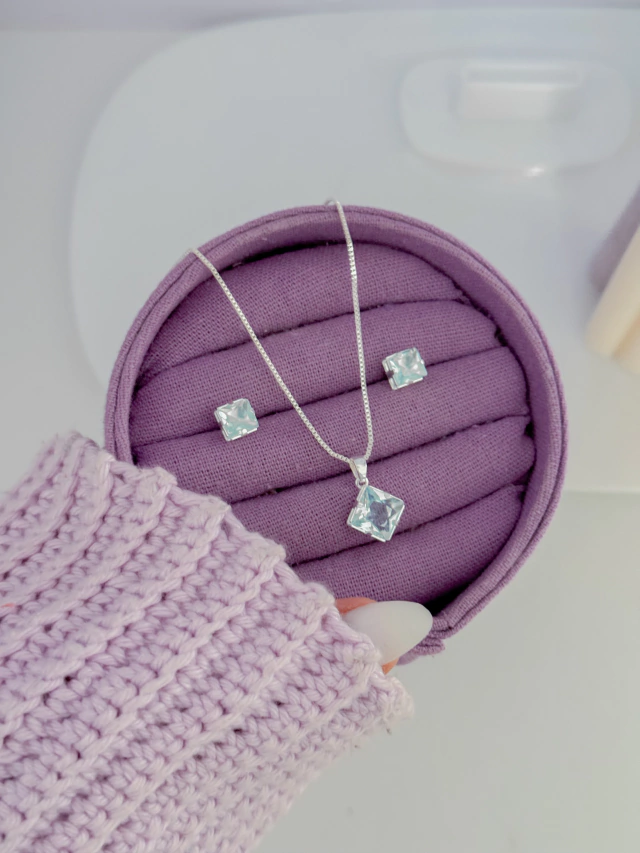 Conjunto azul quadrado