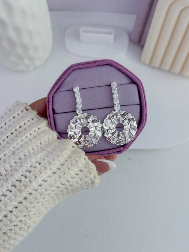 Brinco círculo zircônia