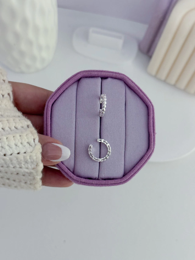 Piercing fake corações lisos