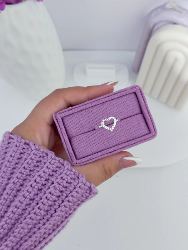 Anel coração vazado - Imagem 3