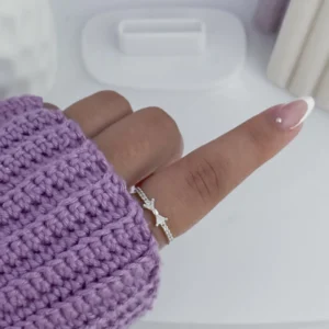 Anel laço cravejado