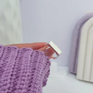 Anel quadrado regulável